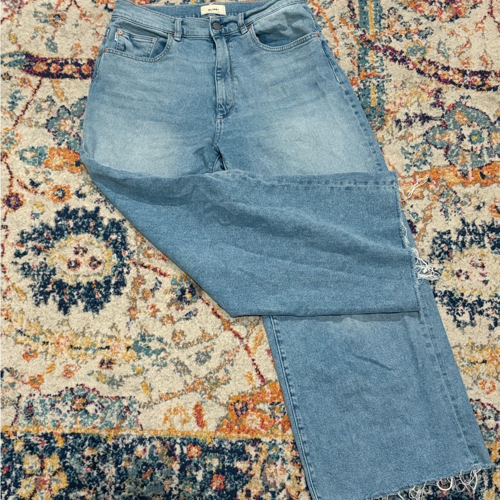 DL1961 Light Blue Straight Leg Jeans